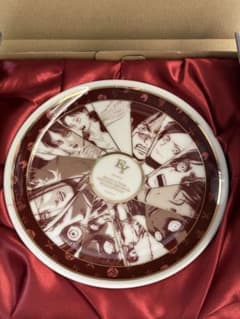 進撃の巨人 エレン オンライン展覧会 メモリアルプレート - メルカリ