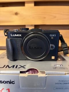 LUMIX GX1 ミラーレス一眼 ブラック　中古のサムネイル