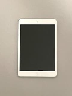 iPad mini Wi-Fi + Celluar 16GB whiteのサムネイル