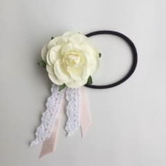 お花ヘアゴムのサムネイル