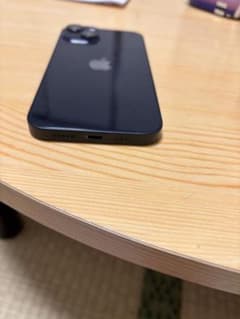 iPhone 14 ブラック 本体 ジャンク　SIMフリーのサムネイル