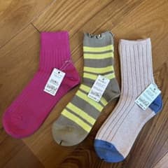 新品未使用　タビオ　靴下屋　靴下　まとめ売りのサムネイル