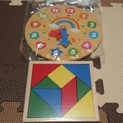 木製パズル 時計 型はめのサムネイル