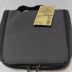 無印良品吊るして使えるポーチのサムネイル