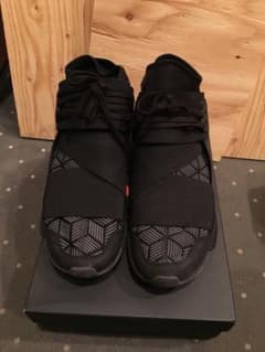 y-3 qasa high スニーカー 幾何学模様 Y-3のサムネイル