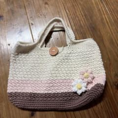 花モチーフ付きトートバッグのサムネイル
