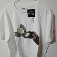 UNIQLO UT KAWS TOKYO FIRST Tシャツ XXLのサムネイル
