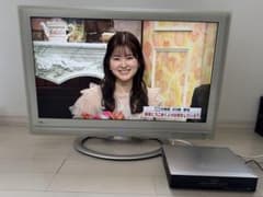 HITACHI WOOO 液晶テレビ UT37-XP770JW - メルカリ