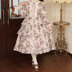 華麗な薔薇のロココドレス　グレイッシュサックス×生成 華麗な薔薇のロココドレス グレイッシュサックス×生成 - メルカリ