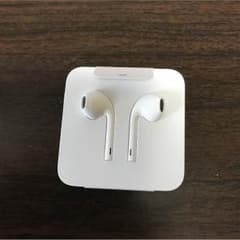 【新品・未使用】iPhone7付属 イヤフォンのサムネイル