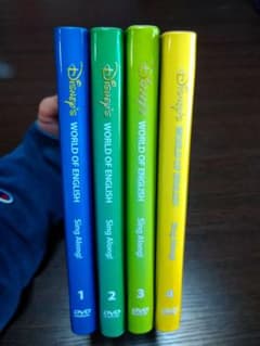 【最終お値引き】DWE シングアロング DVD　1、2、3、4のサムネイル
