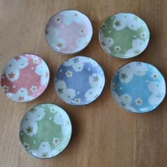 ［美品］たち吉桜銘々皿（中皿）色違い6枚セットのサムネイル