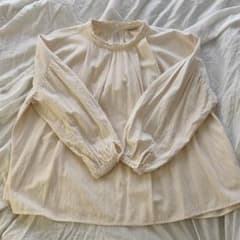 ナチュラル　トップスのサムネイル