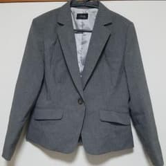 ジャケット スーツのサムネイル