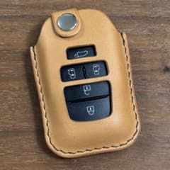 トヨタ スマートキーケース 本革のサムネイル