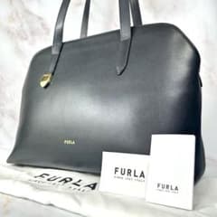 極美品】フルラ BLOCK M TOTE トートバッグ A4 自立 現行 - メルカリ