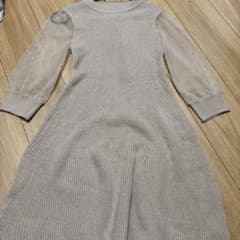snidel シアー袖ニットワンピース　秋服のサムネイル