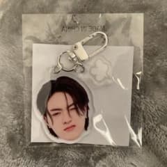 treasure 顔アクキー ハルト 怒 喜怒哀楽 PULSEON ガチャガチャ - メルカリ