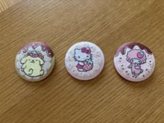 Biscuit4 サンリオキャラクターズ 刺繍缶バッジ 3種セットのサムネイル