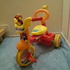 アンパンマン 三輪車のサムネイル