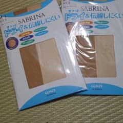 サブリナ ストッキングのサムネイル