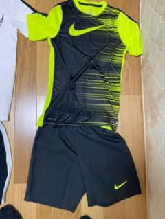 NIKE ナイキのサムネイル