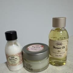 SABON シャワーオイル、ボディスクラブ、ボディミルク3点セットのサムネイル