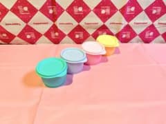 新品 Tupperware リヒータブルサービングカップ 4個セットのサムネイル