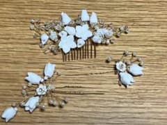 ヘッドアクセサリー　ブライダル　結婚式　花嫁のサムネイル