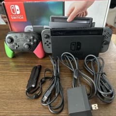 Nintendo Switch 本体とコントローラーセットのサムネイル