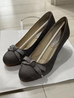 【値下げ可】Bridget Birkin ハイヒール・パンプス 38 グレーのサムネイル