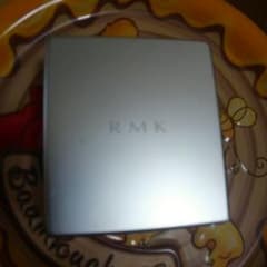 RMK プレストパウダー Ｎ ０４のサムネイル