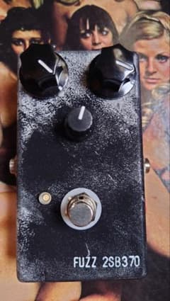Fuzzface/2SB370/ アナログマンSunface クローン #5 Fuzzface/2SB370/ アナログマンSunface クローン #5 - メルカリ