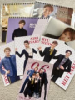 紫藤りゅうさんのカレンダー、写真などまとめ売り