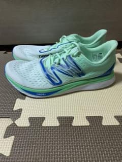 New balance fuelcell SuperCompPacerのサムネイル