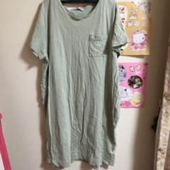 Tシャツ　ワンピースのサムネイル
