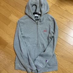 エックスラージ✖️チャンピオンパーカーのサムネイル