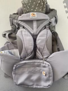 ergobaby オムニ　メッシュ　抱っこ紐 グレー ⭐︎のサムネイル