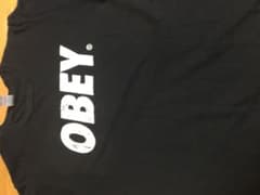 obey 黒Tシャツのサムネイル