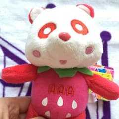 AAA いちご えーパンダ 赤のサムネイル