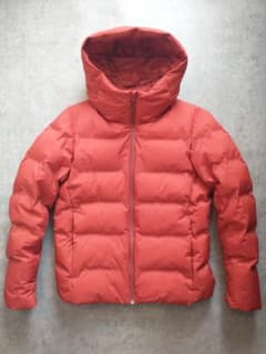 ユニクロ UNIQLO シームレスダウン レッド Sのサムネイル