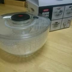 oxo サラダスピナー  箱・説明書付き！のサムネイル