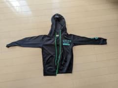 ラッシュガード　rusty 130㌢のサムネイル