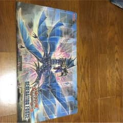 「値下げ中」遊戯王 プレイマット 外国版レアのサムネイル