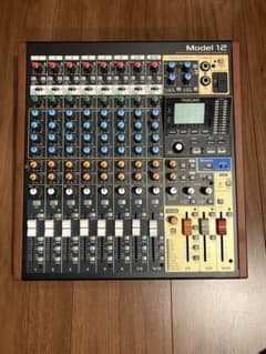 【dcw303様専用】TASCAM Model 12 美品　専用キャリーバッグ付のサムネイル