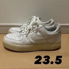NIKE ナイキ エアフォースワンのサムネイル