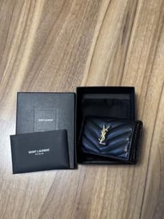 SAINT LAURENT ブラックレザー財布のサムネイル