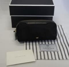 Anya Hindmarch NAP Girlie Stuff ブラックポーチ - メルカリ
