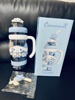 シナモロール ストロー付き水筒2つの仕切り（2 in 1水筒） 650mlのサムネイル