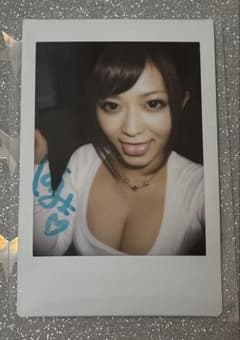 さとう遥希 直筆サイン入りチェキ - メルカリ